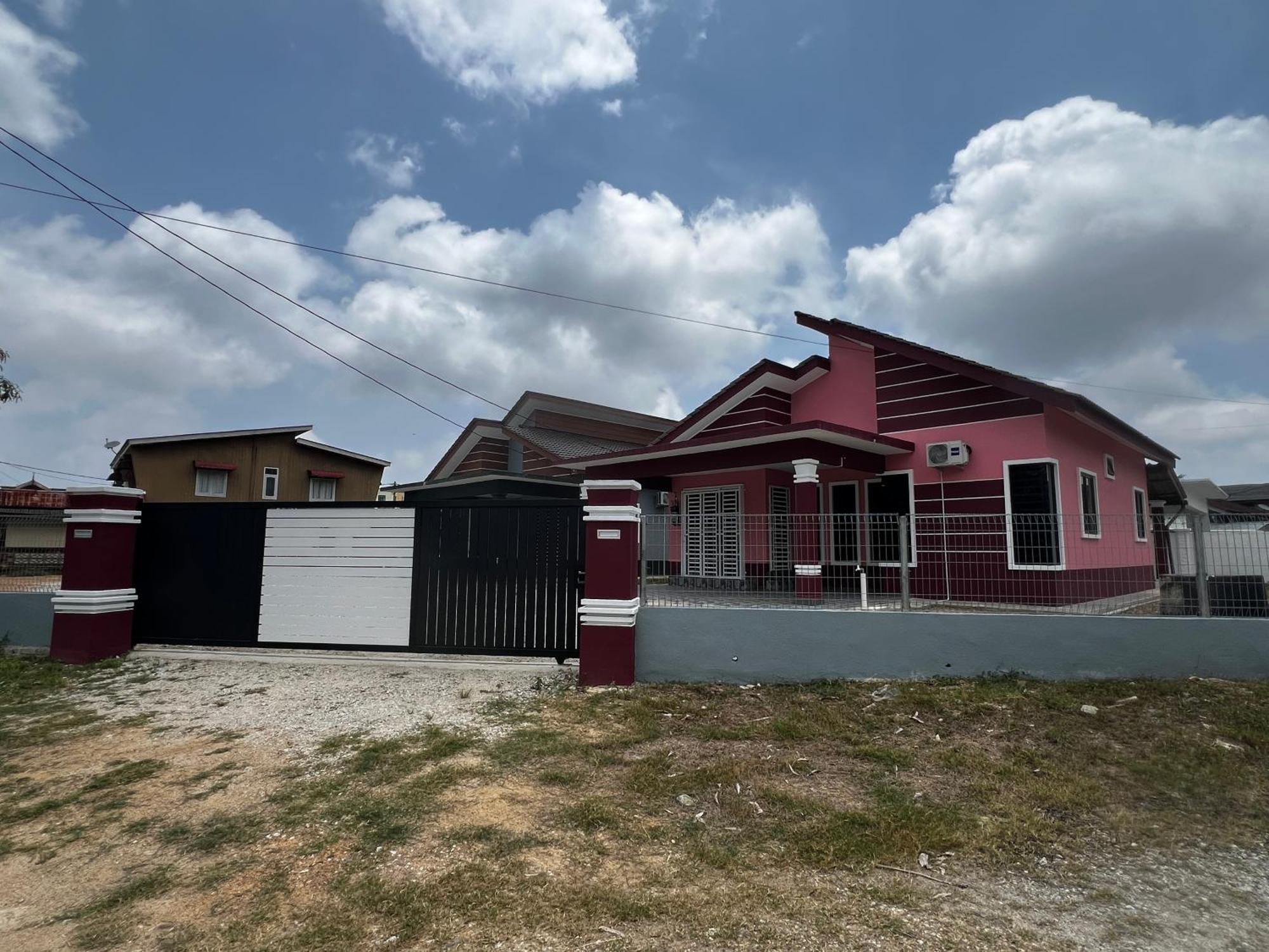 Yatee Homestay Kuala Terengganu Zewnętrze zdjęcie