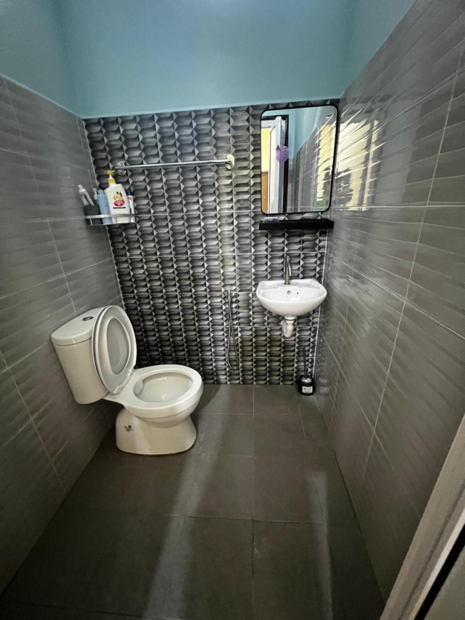 Yatee Homestay Kuala Terengganu Zewnętrze zdjęcie